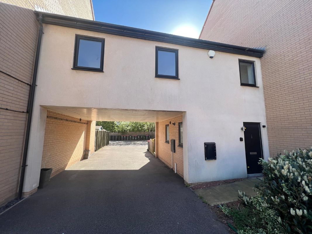 Property for Auction in South Yorkshire - 5 Tolson Walk Wath-Upon-Dearne, Rotherham, South Yorkshire, S63 7EG