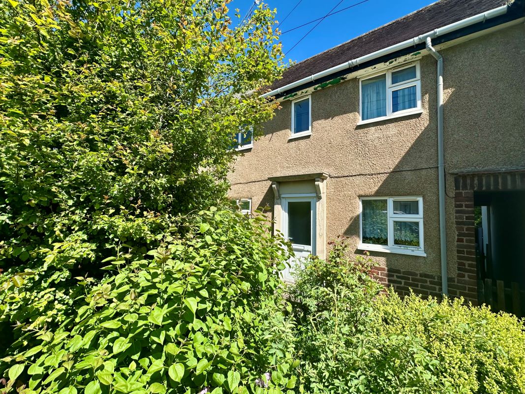 Property for Auction in South Yorkshire - 14 Birdholme Crescent, Chesterfield, Derbyshire, S40 2TQ