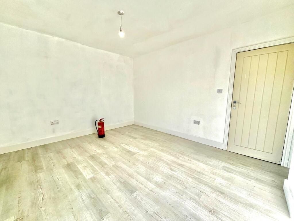 10A, High Street Grimethorpe, Barnsley, South Yorkshire, S72 7LS