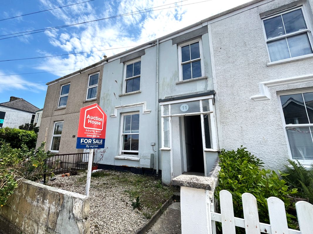 Property for Auction in South West - 11 Windsor Terrace, Falmouth, Cornwall, TR11 3BP