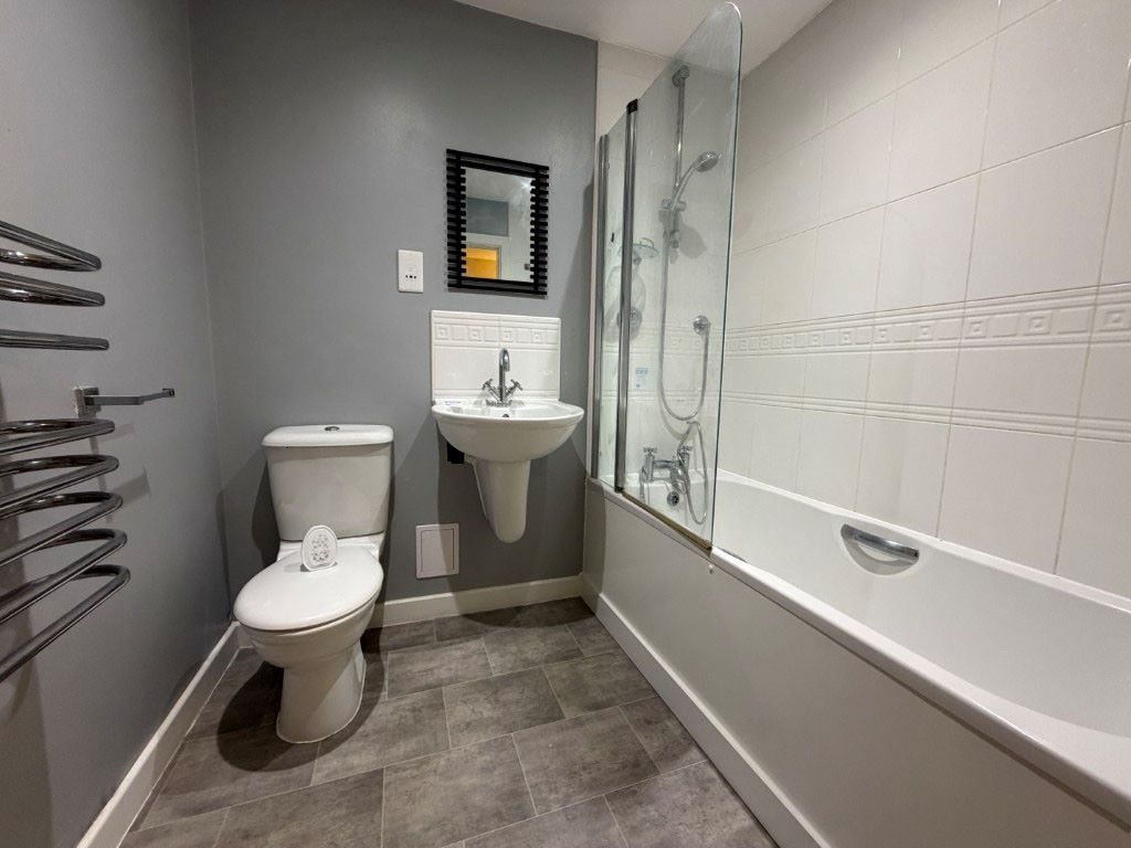 195 Quayside Drive, Colchester, Essex, CO2 8GQ