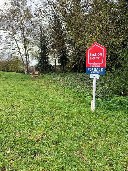 Land / Plot @ St. Benedicts Mount, Northampton, Northamptonshire, NN4 9XL