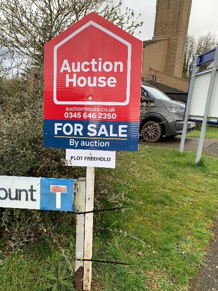 Land / Plot @ St. Benedicts Mount, Northampton, Northamptonshire, NN4 9XL