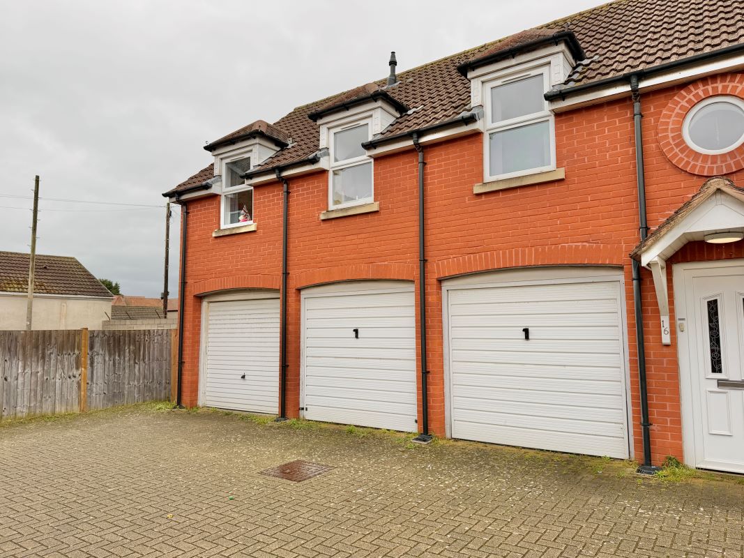 4 Bishops Place Church Street, Highbridge, Somerset, TA9 3EB