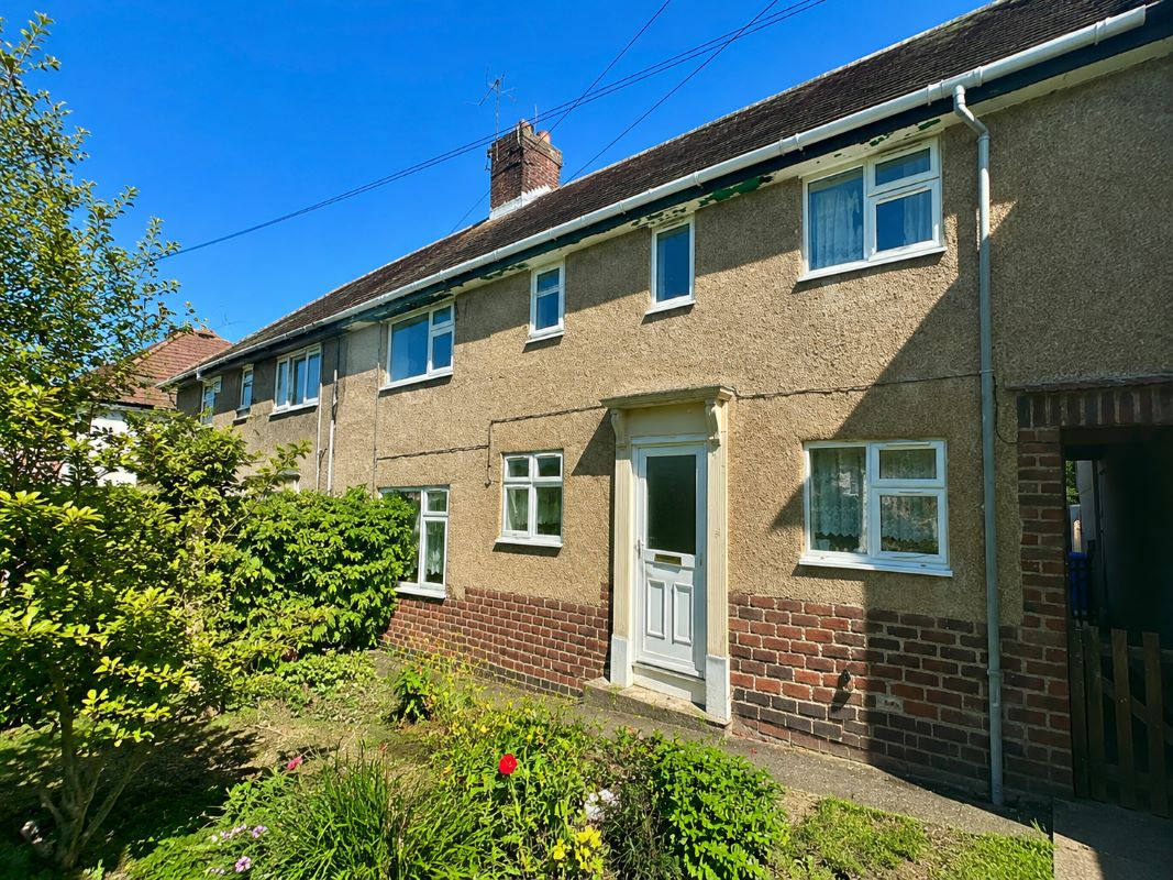 Property for Auction in South Yorkshire - 14 Birdholme Crescent, Chesterfield, Derbyshire, S40 2TQ
