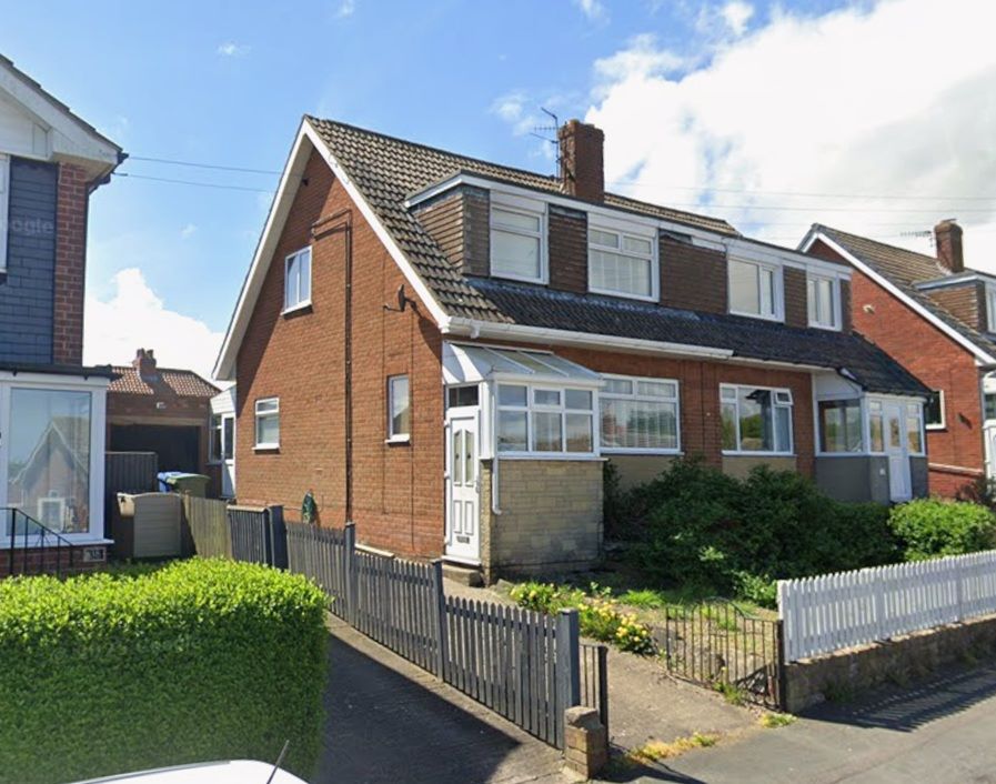 Property for Auction in South Yorkshire - 36. Woodgate, Scarborough, North Yorkshire, YO12 5QQ