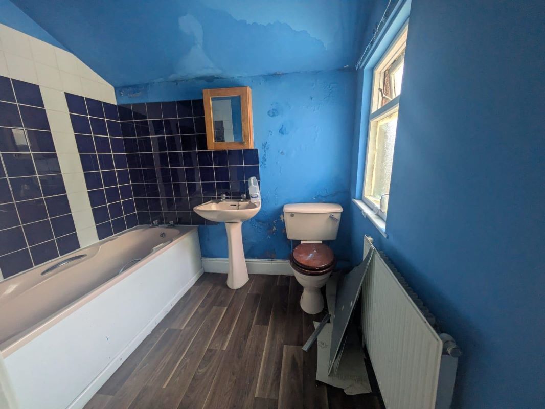 Lot Image