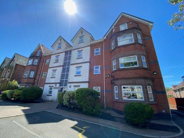 Property for Auction in North West - Flat 11 212 Allerton Road, Liverpool, Merseyside, L18 6JN