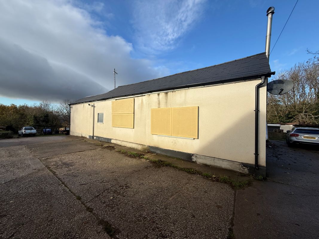 Property for Auction in South Yorkshire - Hurlfield Barn - 290a Hurlfield Road, Sheffield, South Yorkshire, S12 2SL