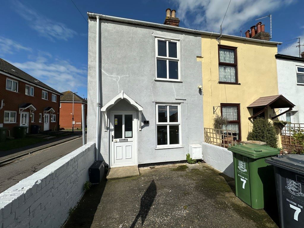 Property for Auction in East Anglia - 7 Lady Haven Road, Great Yarmouth, Norfolk, NR31 0AD