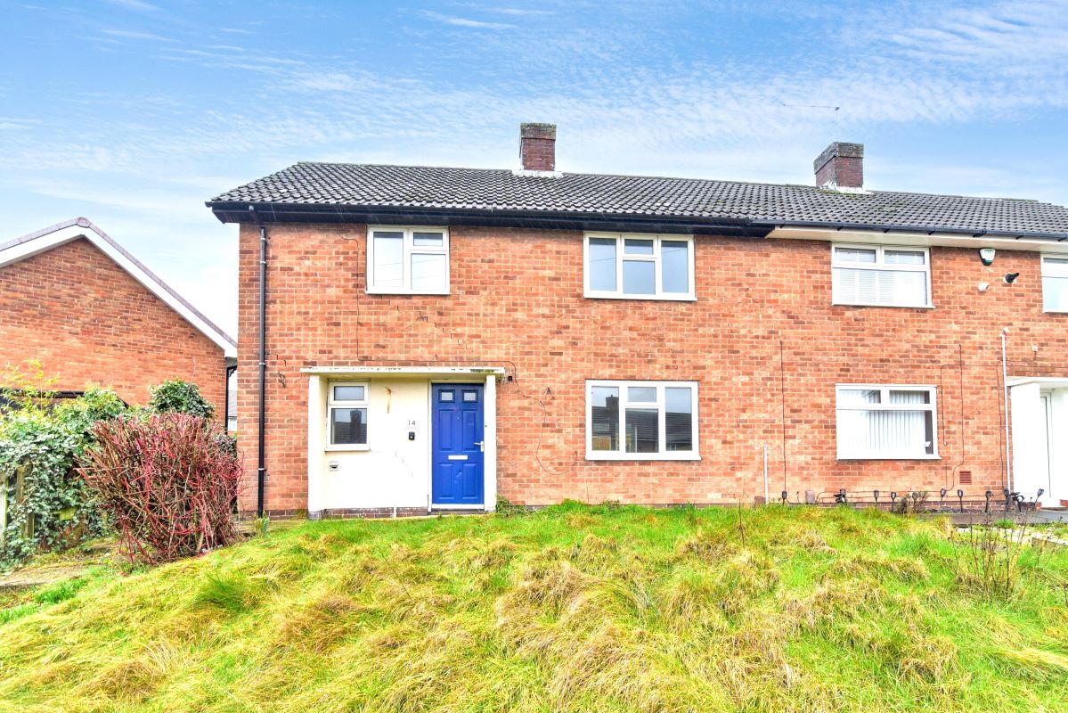 Property for Auction in Lincolnshire - 14 The Crescent Brimington, Chesterfield, Derbyshire, S43 1AZ