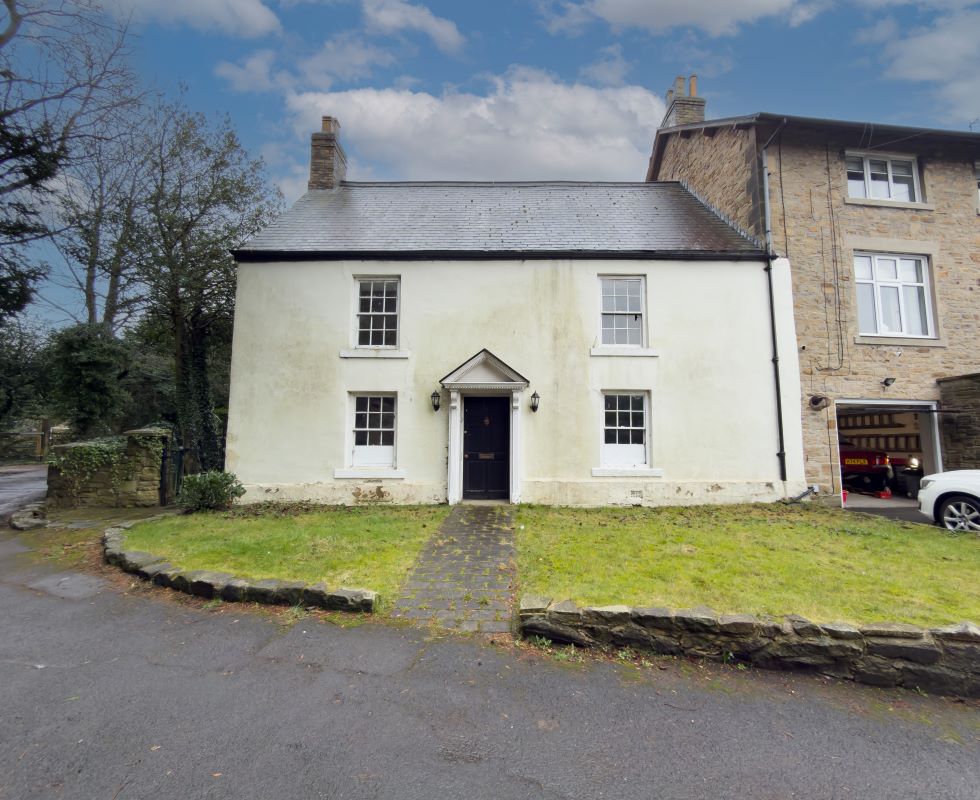 Property for Auction in North East - No. 17 Front Street Whickham, Newcastle upon Tyne, Tyne and Wear, NE16 4HQ