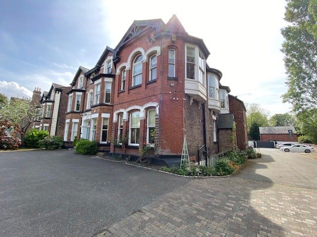 Property for Auction in North West - Apartment 9 30 Parkfield Road, Liverpool, Merseyside, L17 8UJ
