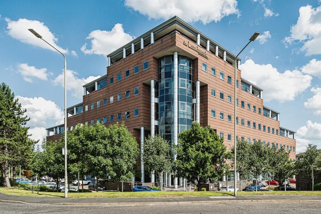 Property for Auction in South Yorkshire - Apartment 38, Landmark Waterfront West, Brierley Hill, West Midlands, DY5 1LY