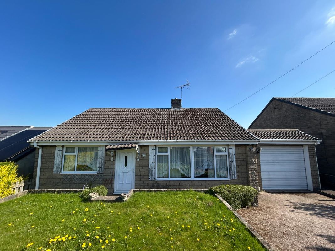 Property for Auction in South Yorkshire - 67 Victoria Road Stocksbridge, Sheffield, South Yorkshire, S36 2FX