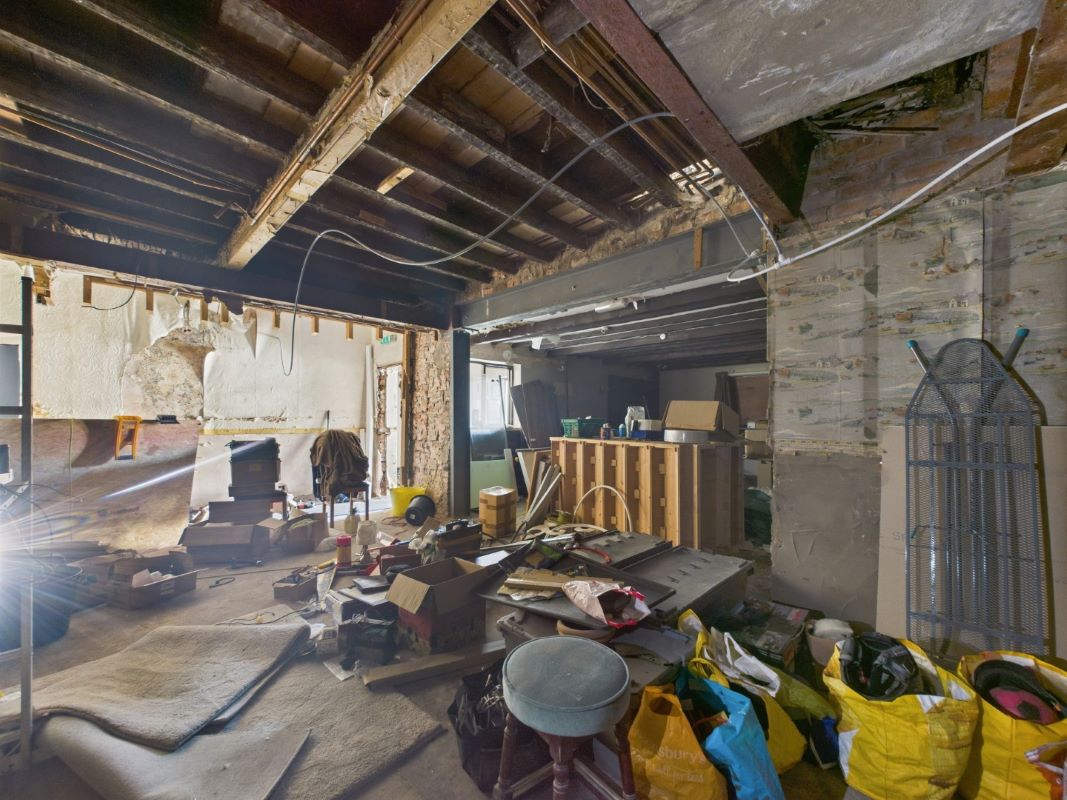 Lot Image