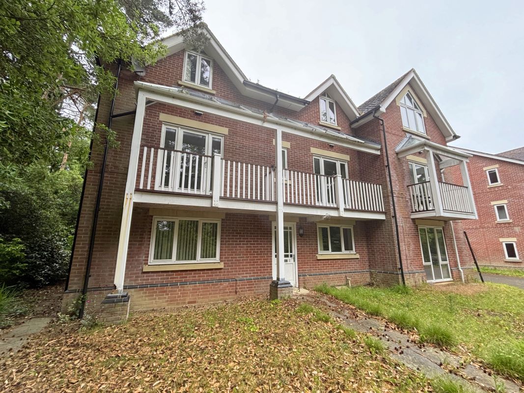 Property for Auction in South West - 1 Parklands 16 Branksome Hill Road, Bournemouth, Dorset, BH4 9LD