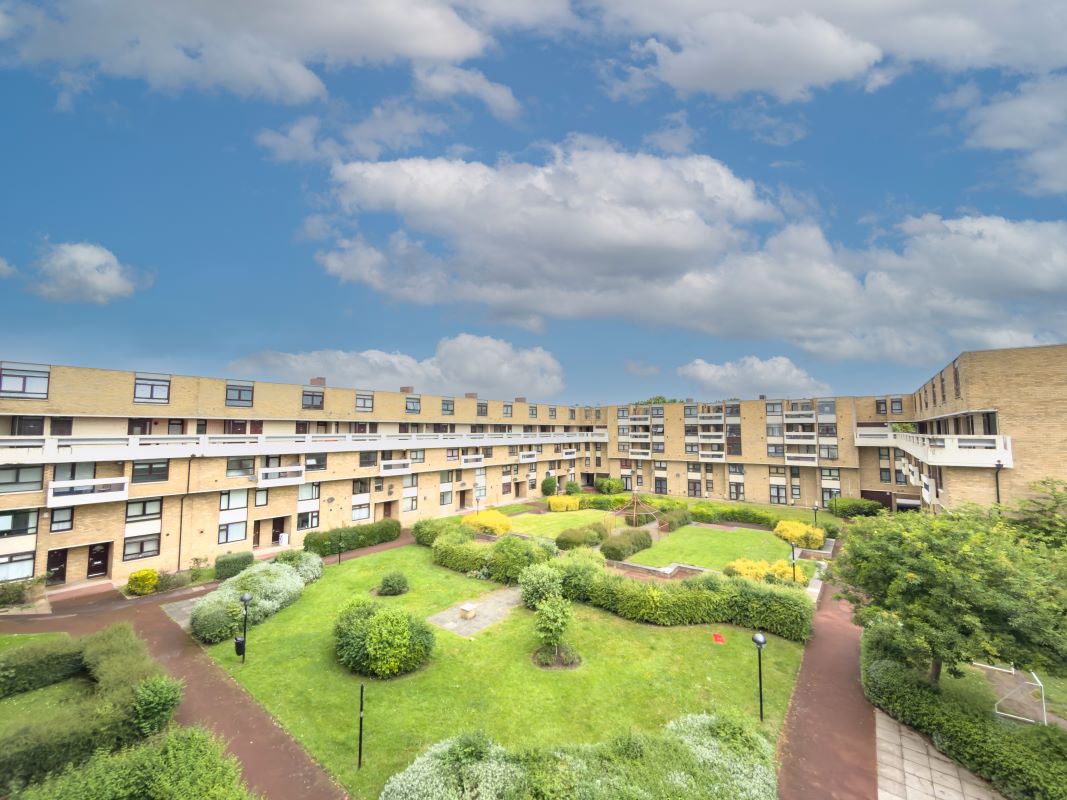 Property for Auction in North East - 86 Collingwood Court, Washington, Tyne And Wear, NE37 3ED