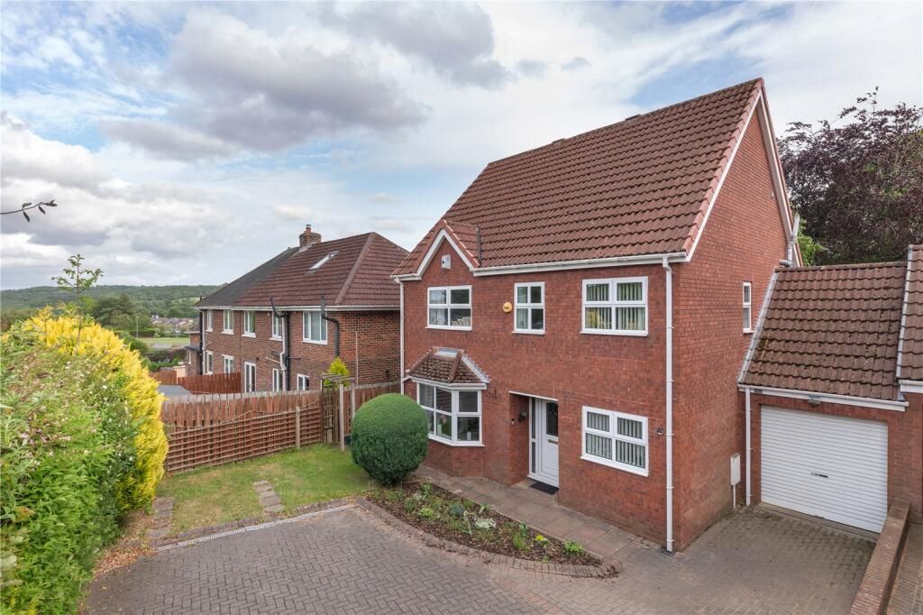 Property for Auction in North East - 3 Gibside Court Smailes Lane, Rowlands Gill, Tyne And Wear, NE39 1JG