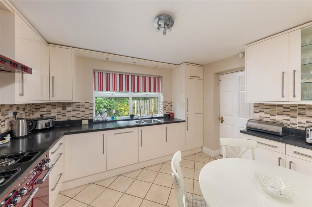 3 Gibside Court Smailes Lane, Rowlands Gill, Tyne And Wear, NE39 1JG
