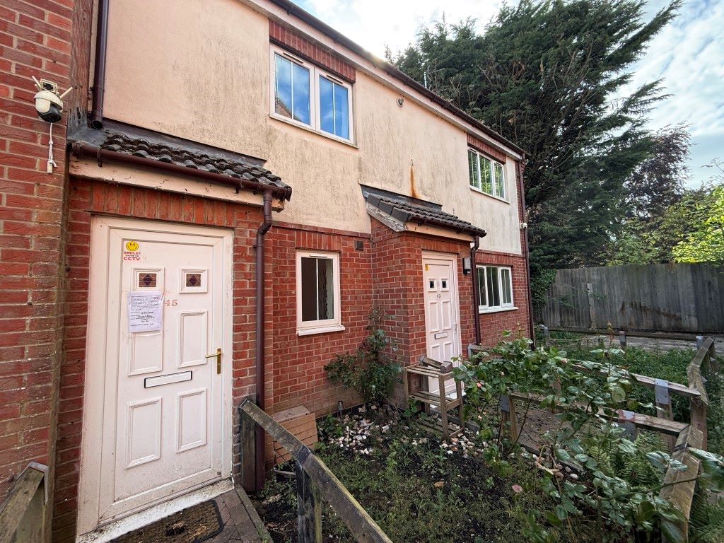 Property for Auction in East Anglia - 45 Ayscough Avenue, Spalding, Lincolnshire, PE11 2QB
