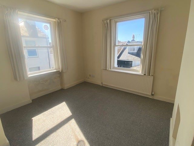 Flat 9, 142-144 Eastern Road, Brighton, Brighton & Hove, BN2 0AE