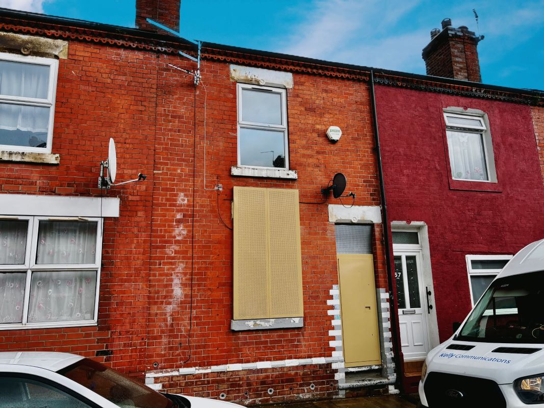Property for Auction in South Yorkshire - 55 Spansyke Street, Doncaster, South Yorkshire, DN4 0AX