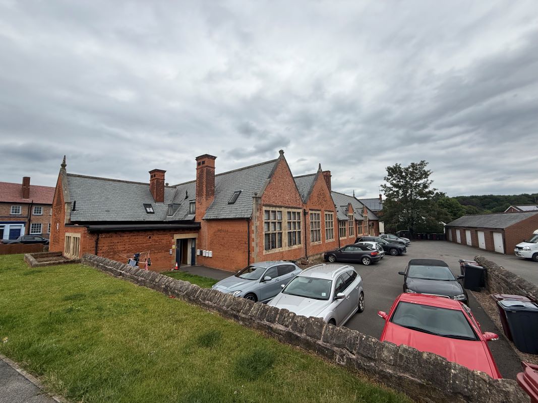 Property for Auction in Nottinghamshire & Derby - 1 Old School Lane Creswell, Worksop, Nottinghamshire, S80 4BY