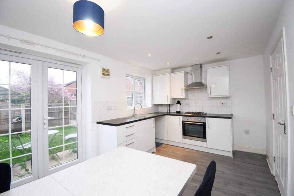 28 Glenmuir Close Irlam, Manchester, Lancashire, M44 6HE