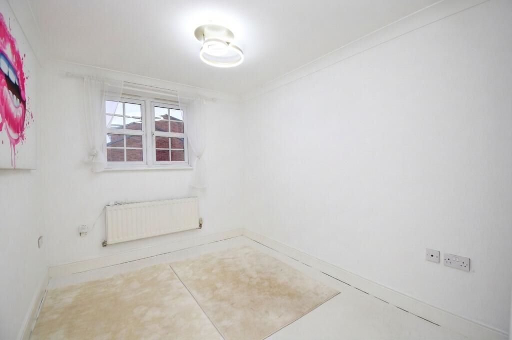28 Glenmuir Close Irlam, Manchester, Lancashire, M44 6HE