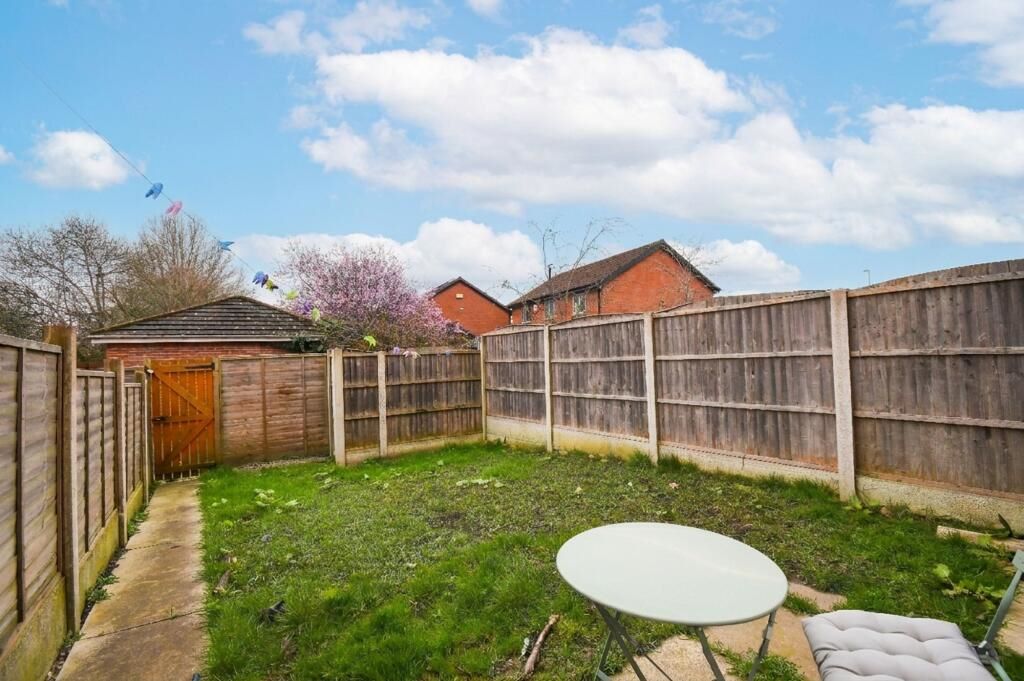 28 Glenmuir Close Irlam, Manchester, Lancashire, M44 6HE