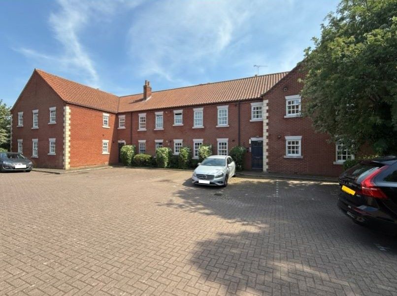 Property for Auction in East Anglia - Flat 4 Kesteven Court, Grantham, Lincolnshire, NG31 8FP