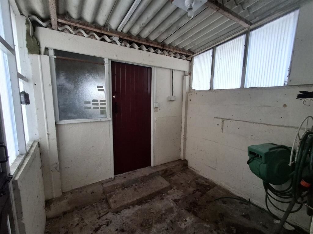 15 Wilton Avenue, Kidderminster, Worcestershire, DY11 5PR