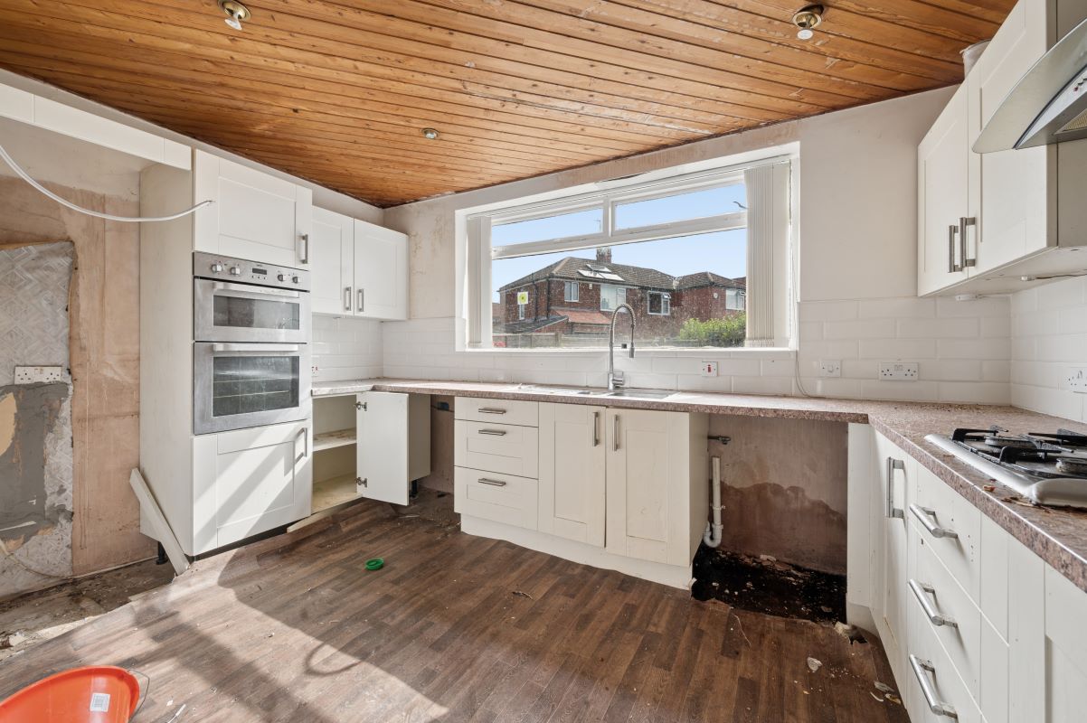 81 Shakespeare Drive, Cheadle, Cheshire, SK8 2BZ