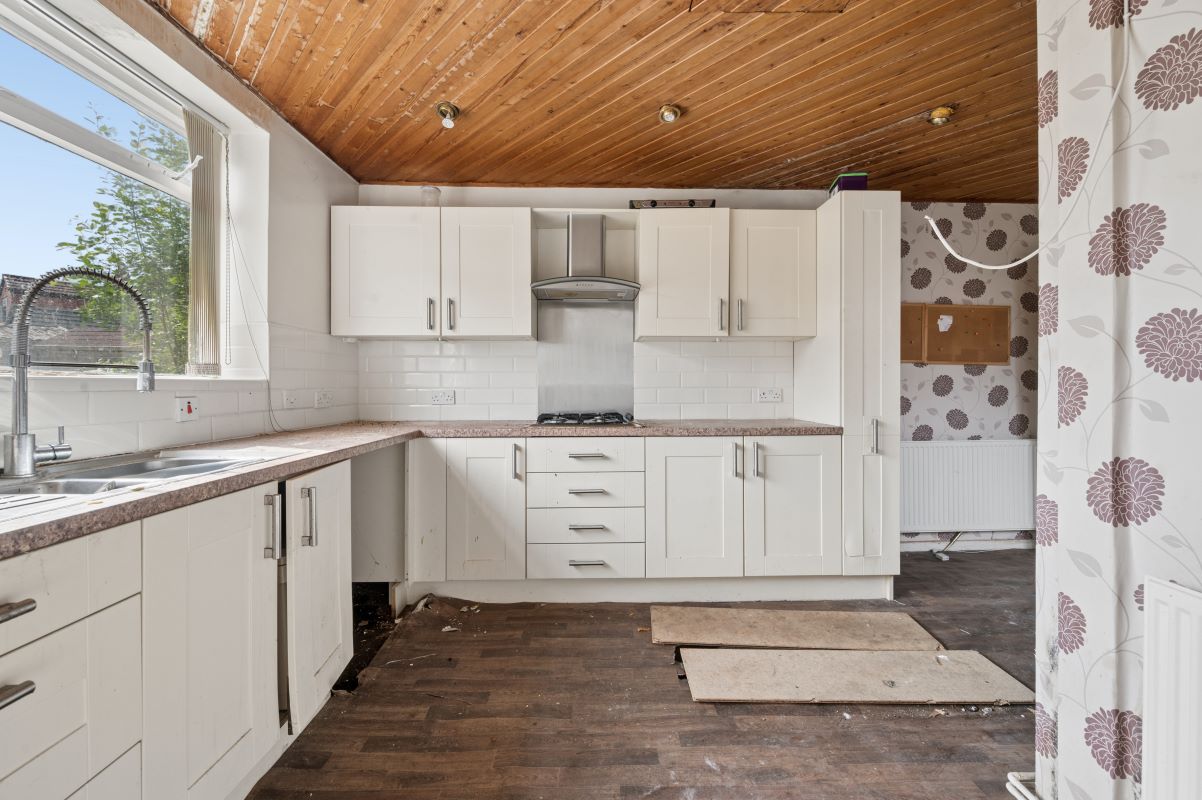 81 Shakespeare Drive, Cheadle, Cheshire, SK8 2BZ