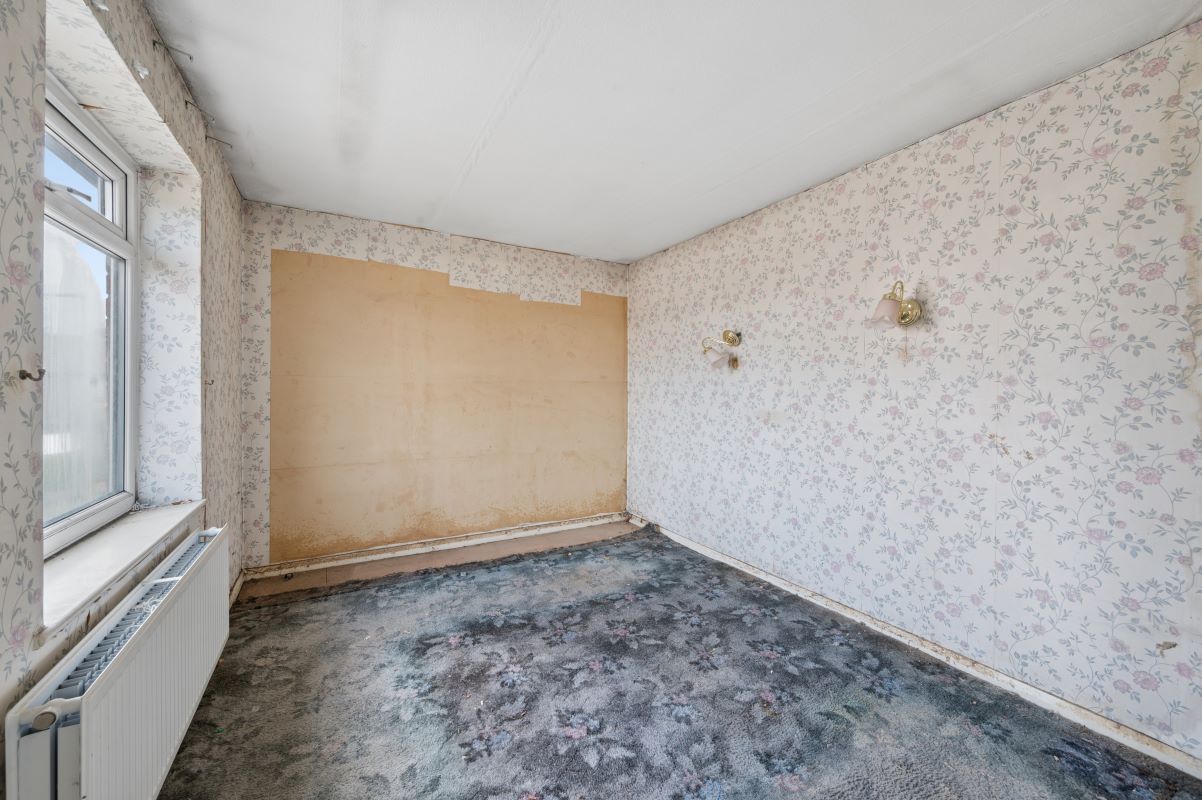 81 Shakespeare Drive, Cheadle, Cheshire, SK8 2BZ