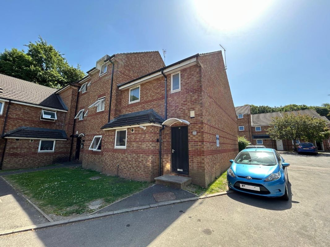 Property for Auction in South Yorkshire - 83 Park Village 200 Norfolk Park Road, Sheffield, South Yorkshire, S2 2UF