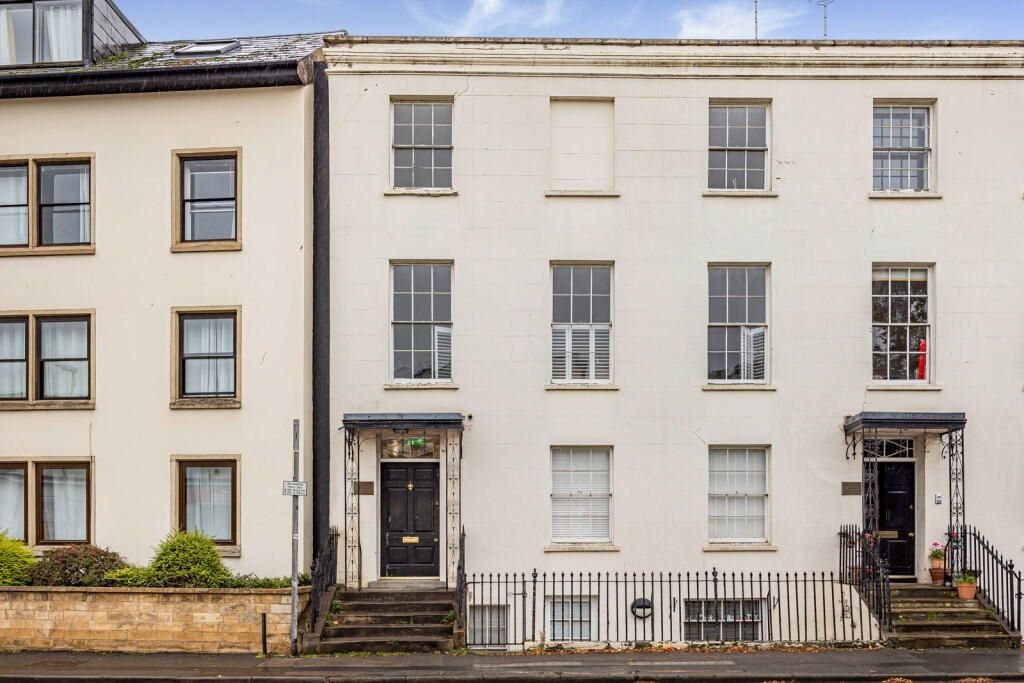 Property for Auction in South West - Flat 4 Arlington House 54-56, Cheltenham, Gloucestershire, GL53 7HJ