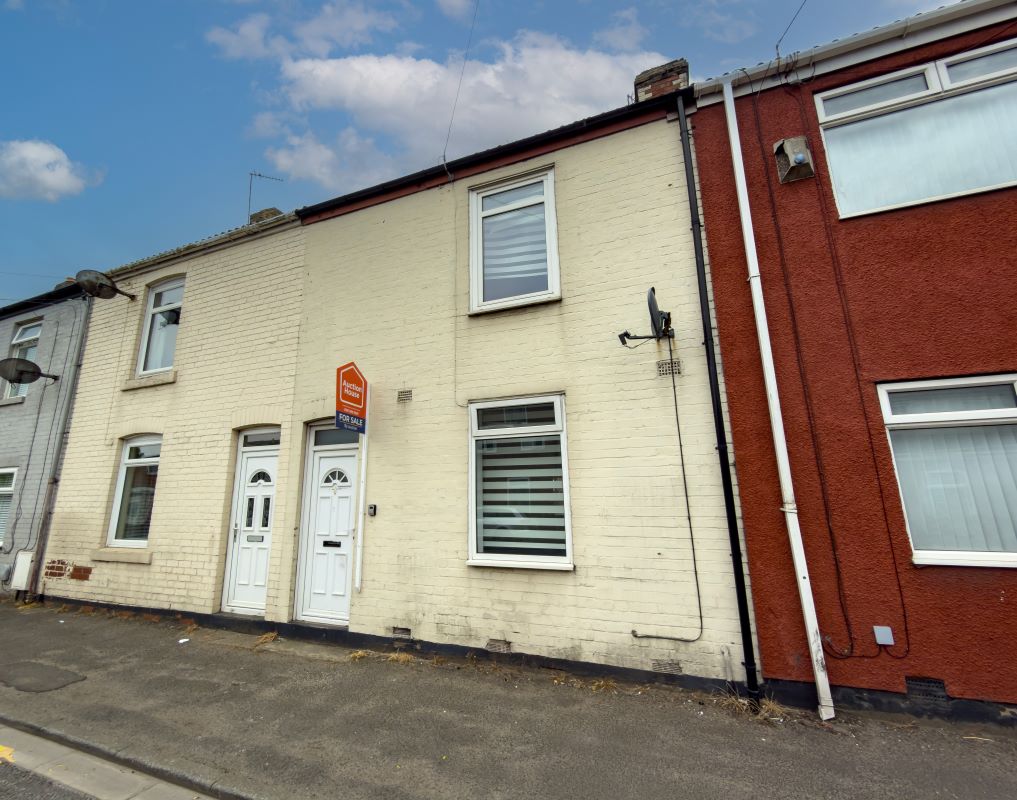 Property for Auction in North East - No. 4 Smiths Terrace Easington Lane, Houghton le Spring, Tyne And Wear, DH5 0JH