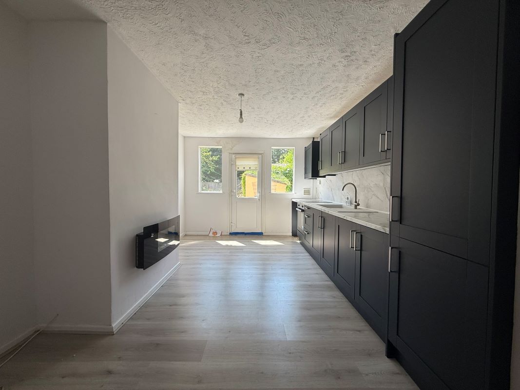 49 Castle Hill, Eckington, Sheffield, South Yorkshire, S21 4AX