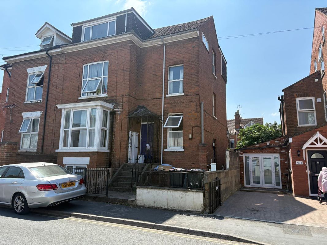 Property for Auction in South West - Flat 4 6 Falkner Street, Gloucester, Gloucestershire, GL1 4SG