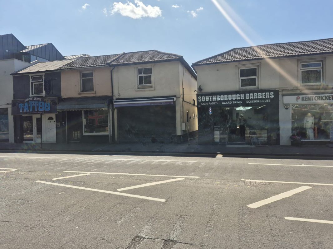 Property for Auction in Kent - 154A London Road Southborough, Tunbridge Wells, Kent, TN4 0PJ