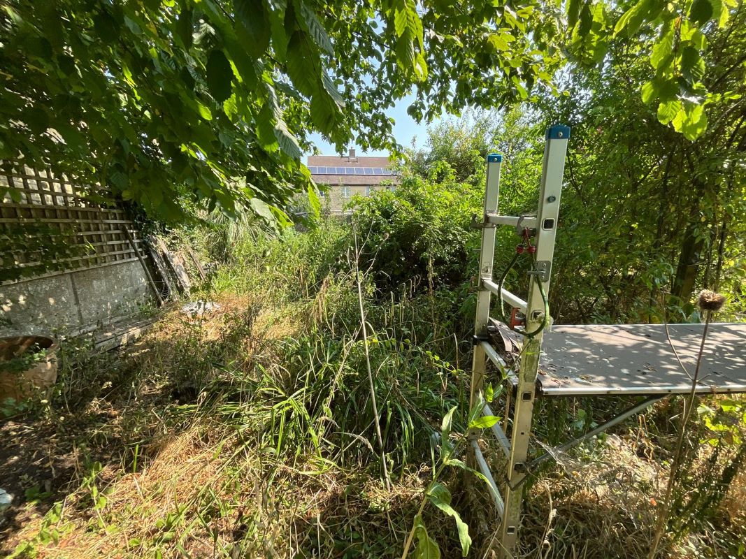 Lot Image