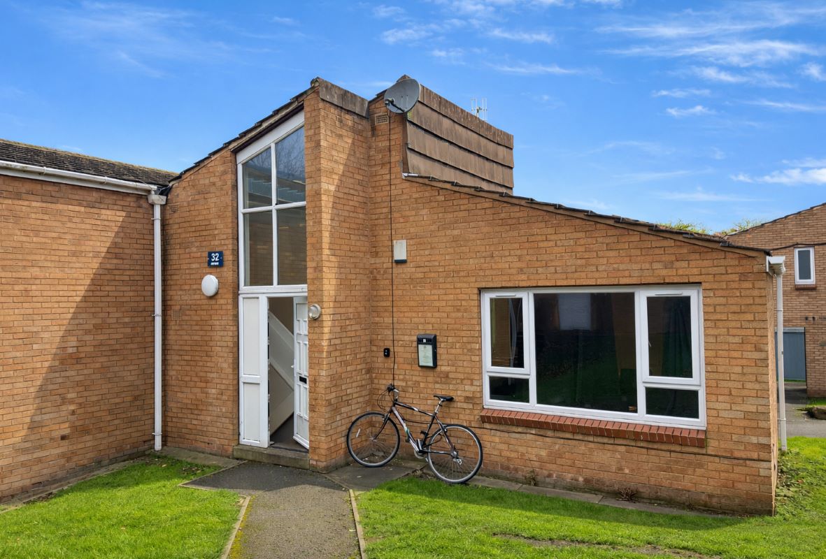 Property for Auction in South Yorkshire - 32. Park Village 200 Norfolk Park Road, Sheffield, South Yorkshire, S2 2UA