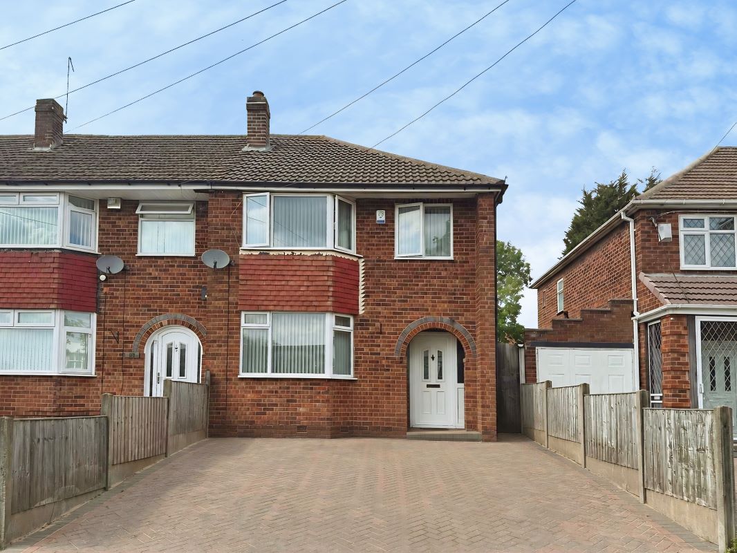 Property for Auction in Coventry & Warwickshire - 58 Potters Green Road Potters Green, Coventry, West Midlands, CV2 2AL