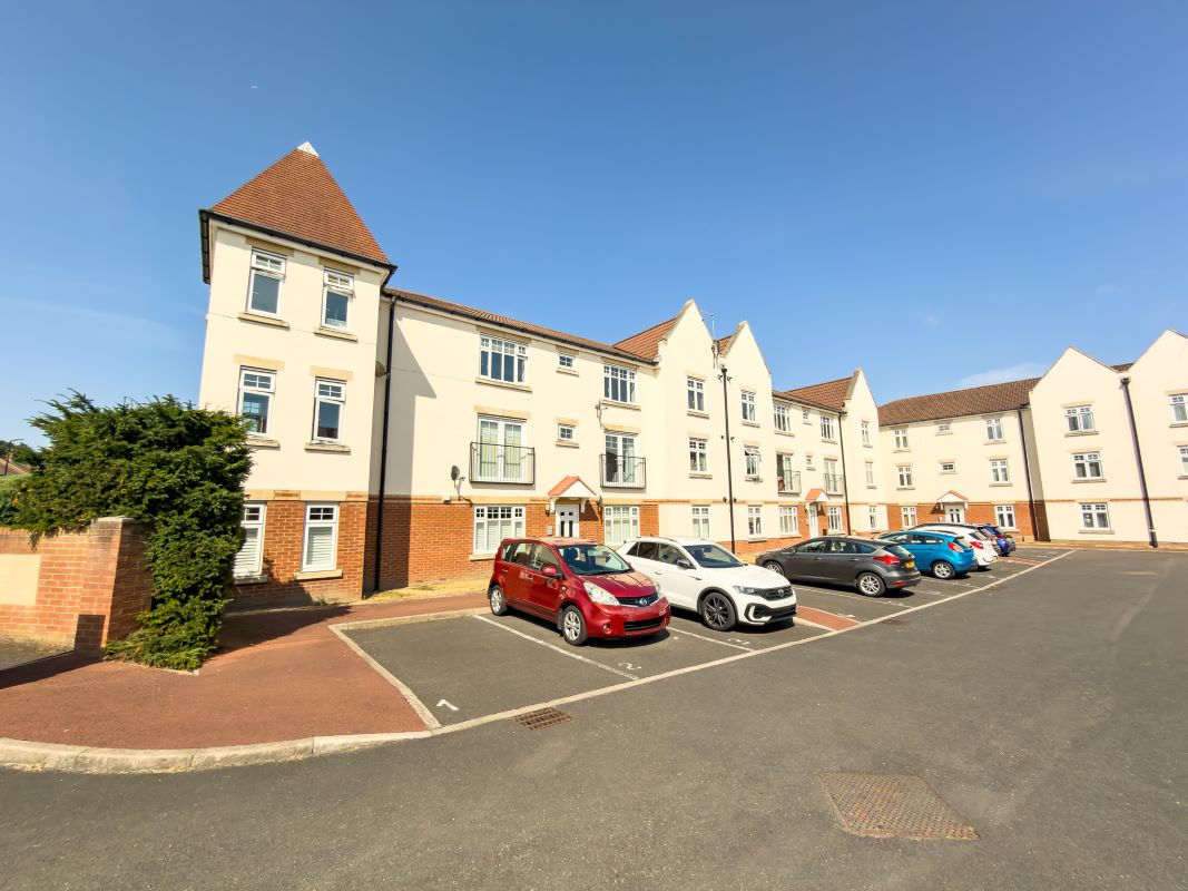 Property for Auction in North East - 6 Florian Mews, Sunderland, Tyne and Wear, SR4 8PL