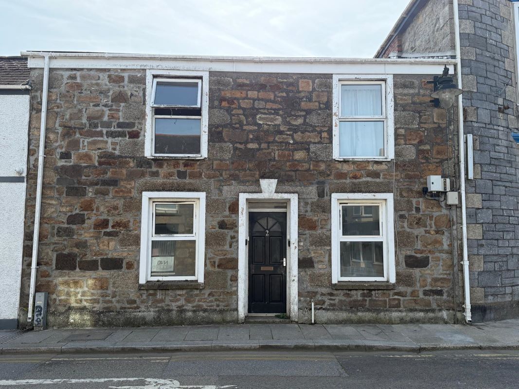 Property for Auction in South West - 2 Chapel Street, Camborne, Cornwall, TR14 8EG