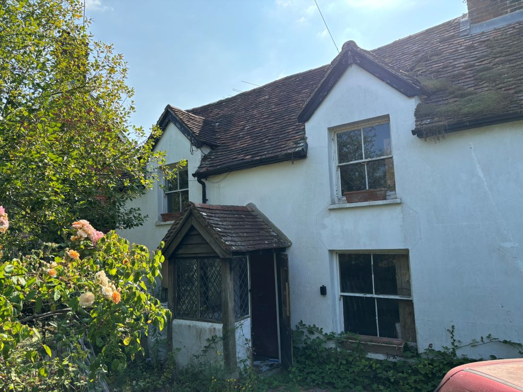 Property for Auction in Sussex & Hampshire - Alma Cottage, Worthing Road, Dial Post, Horsham, West Sussex, RH13 8NH