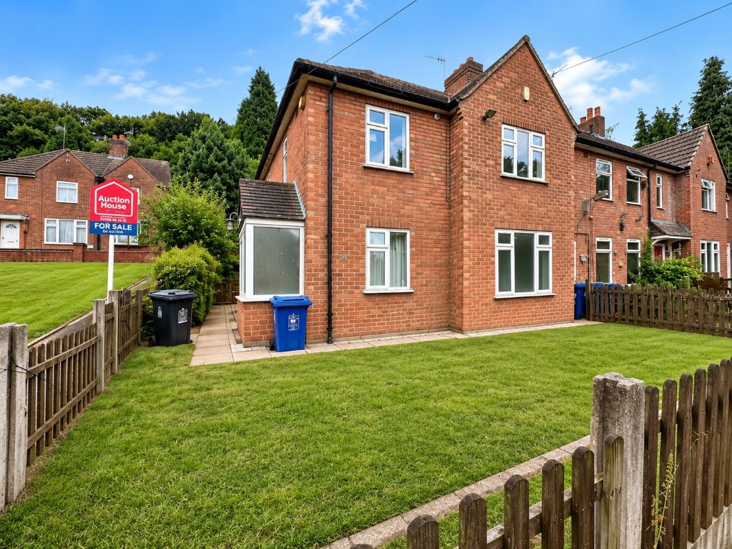 Property for Auction in Cheshire, Staffordshire & Shropshire - 24 Underwood Road, Newcastle, Staffordshire, ST5 6QF