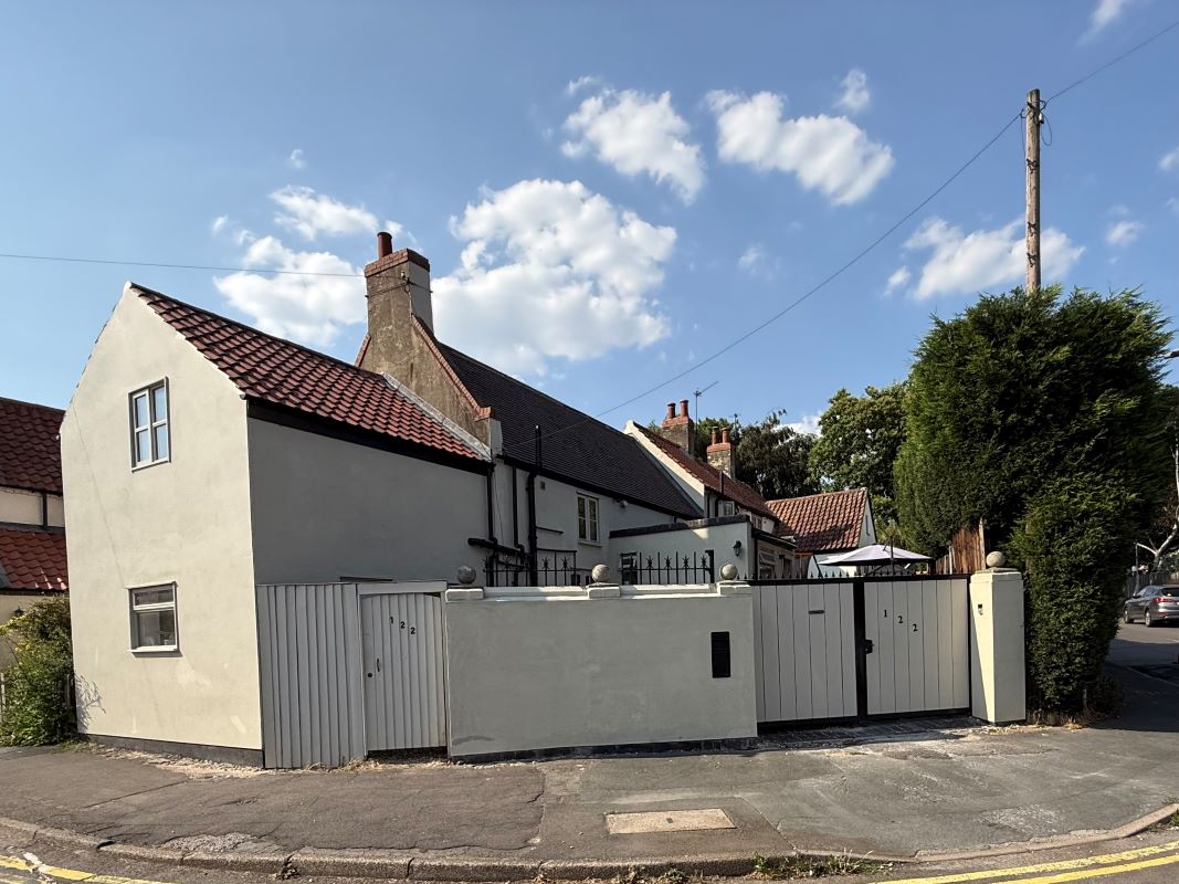 Property for Auction in Nottinghamshire & Derby - 122 Main Street Calverton, Nottingham, Nottinghamshire, NG14 6FB